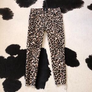 size 4 (27”) leopard print skinny jeans